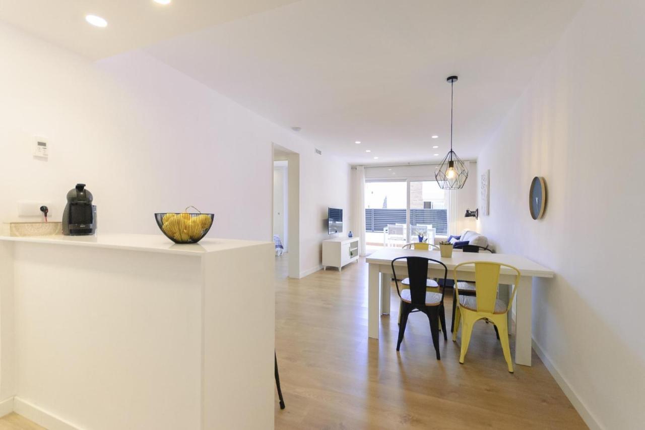 Lets Holidays Cozy Apartment With Terrace トッサ・デ・マール エクステリア 写真