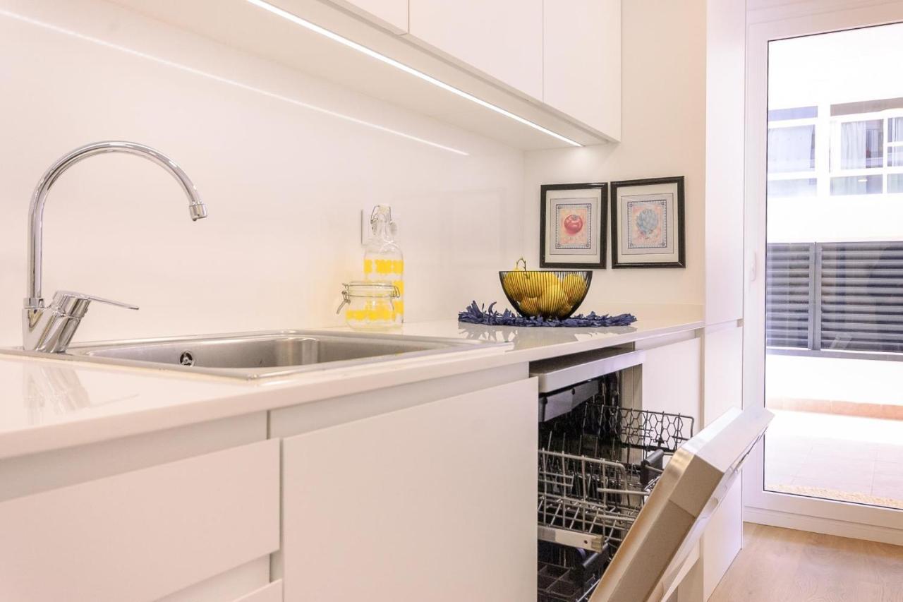 Lets Holidays Cozy Apartment With Terrace トッサ・デ・マール エクステリア 写真
